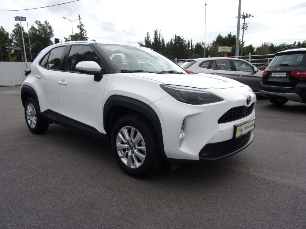 TOYOTA Yaris Cross 2022