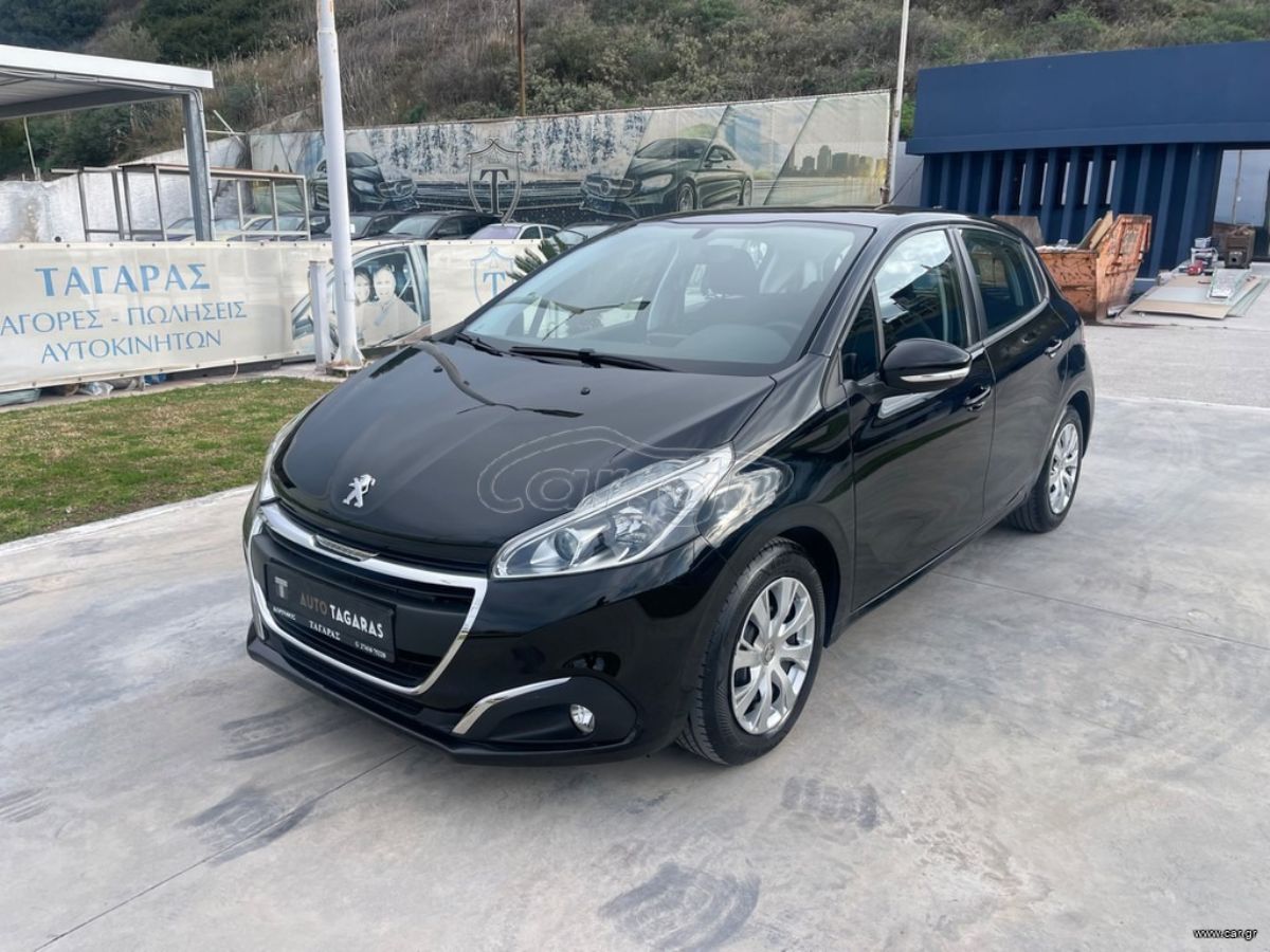 PEUGEOT 208 2019