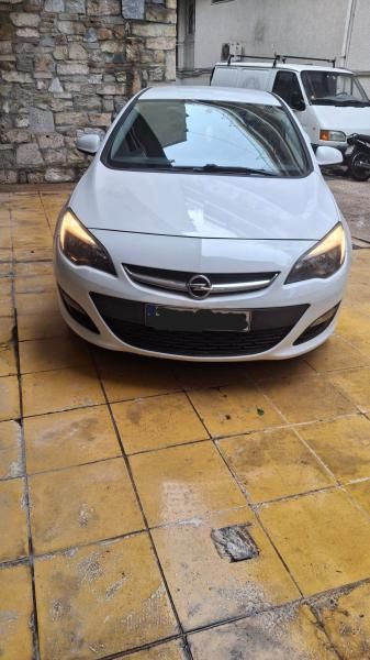 OPEL ASTRA 2013