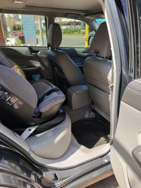 SUBARU FORESTER 2010