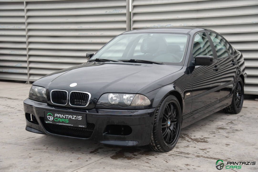 BMW 318 2008