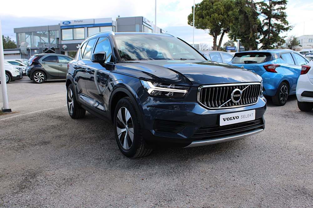 VOLVO XC 40 2020