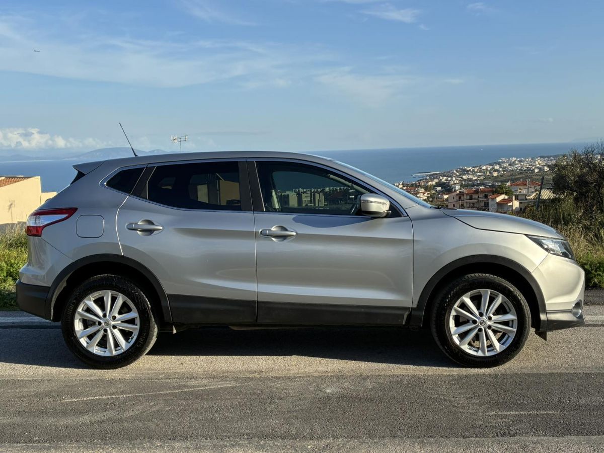 NISSAN QASHQAI 2016