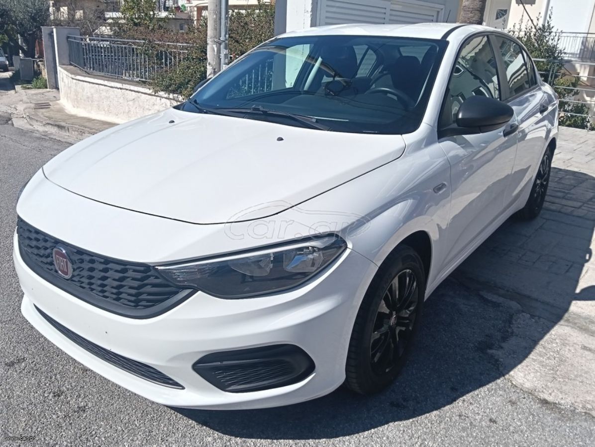 FIAT TIPO 2021