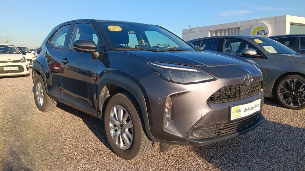 TOYOTA Yaris Cross 2022