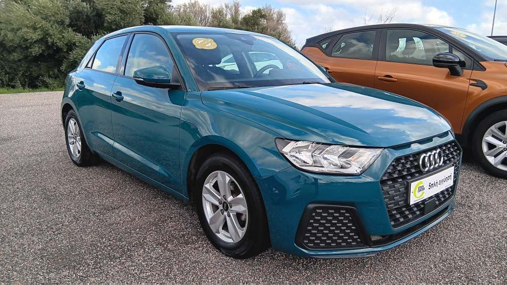 AUDI A1 2021