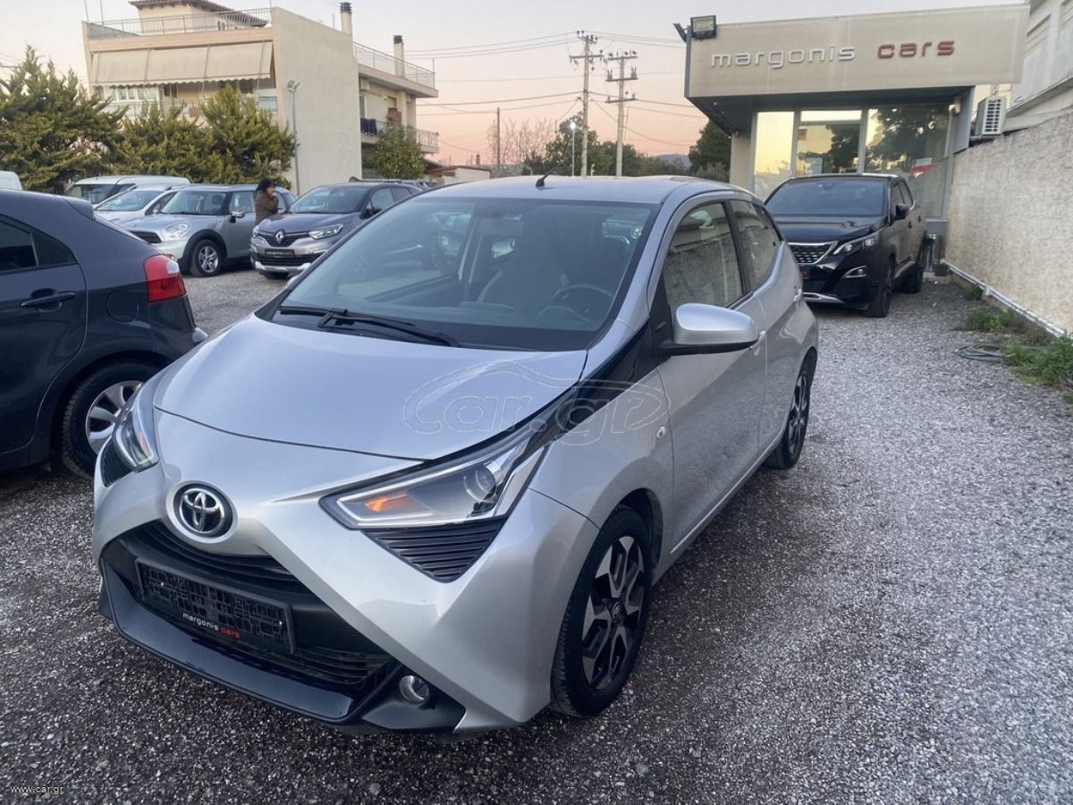 TOYOTA AYGO 2021