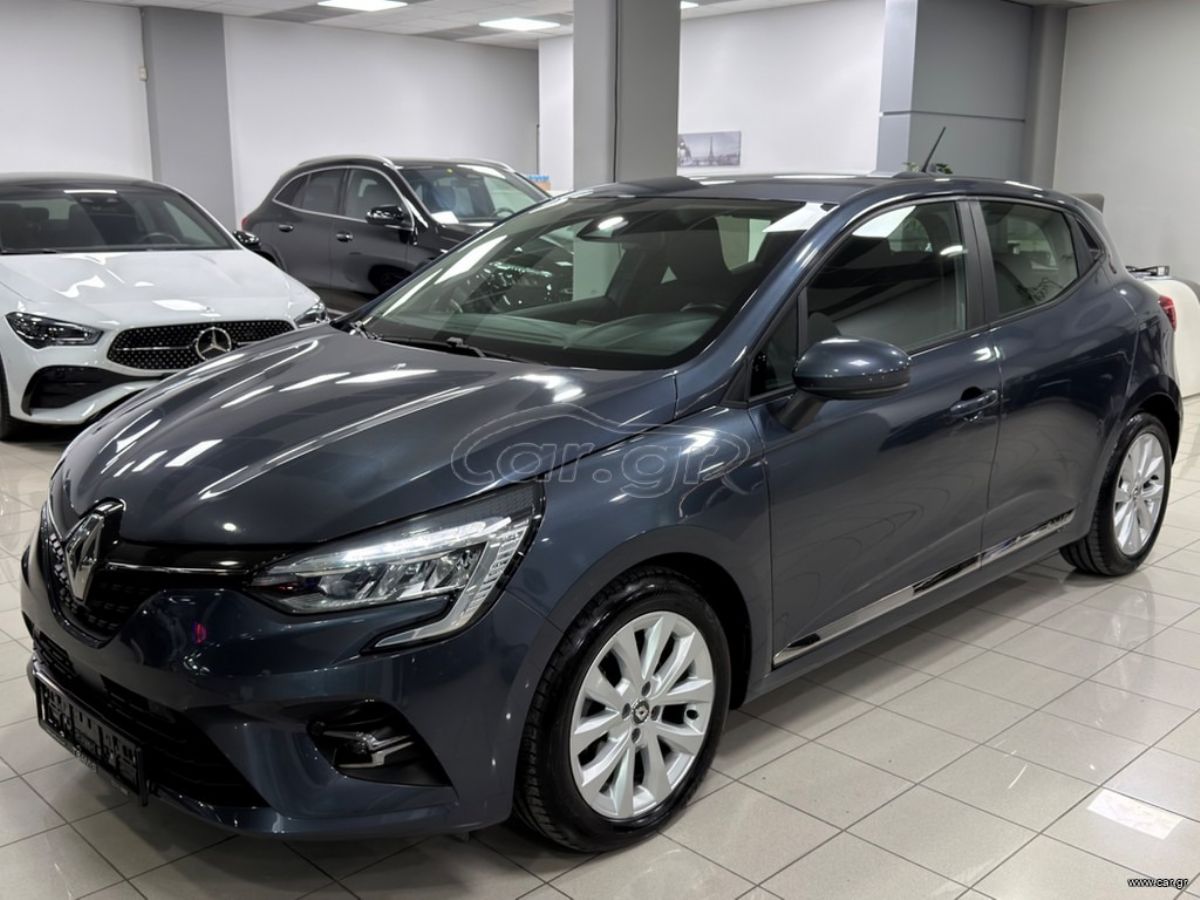RENAULT CLIO 2021