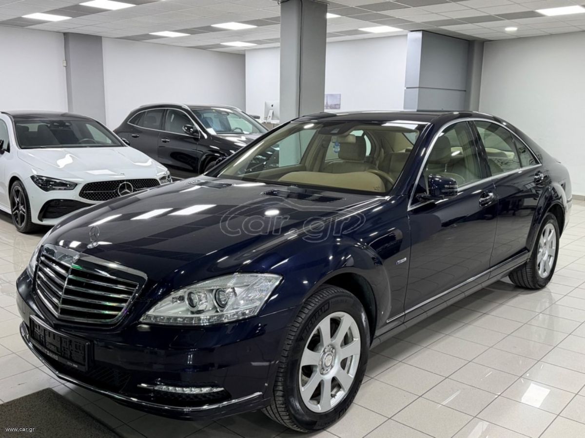 MERCEDES S400 2009