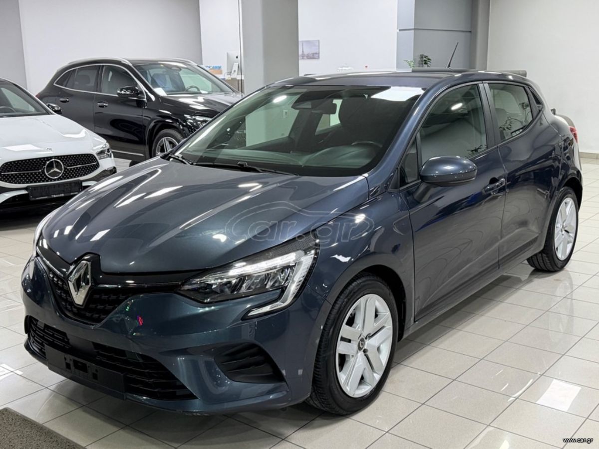 RENAULT CLIO 2022