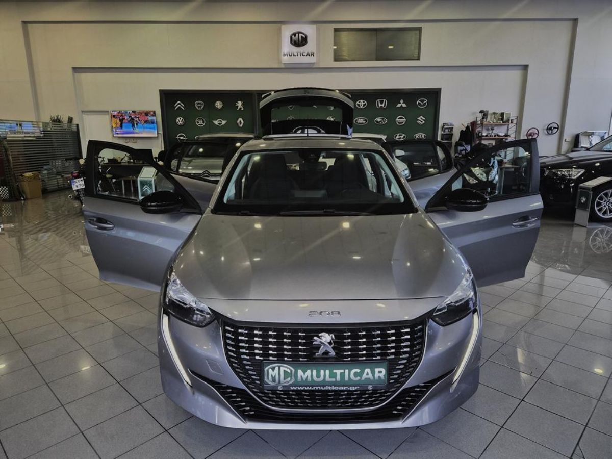 PEUGEOT 208 2022