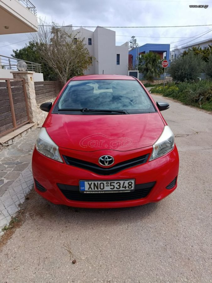 TOYOTA YARIS 2012