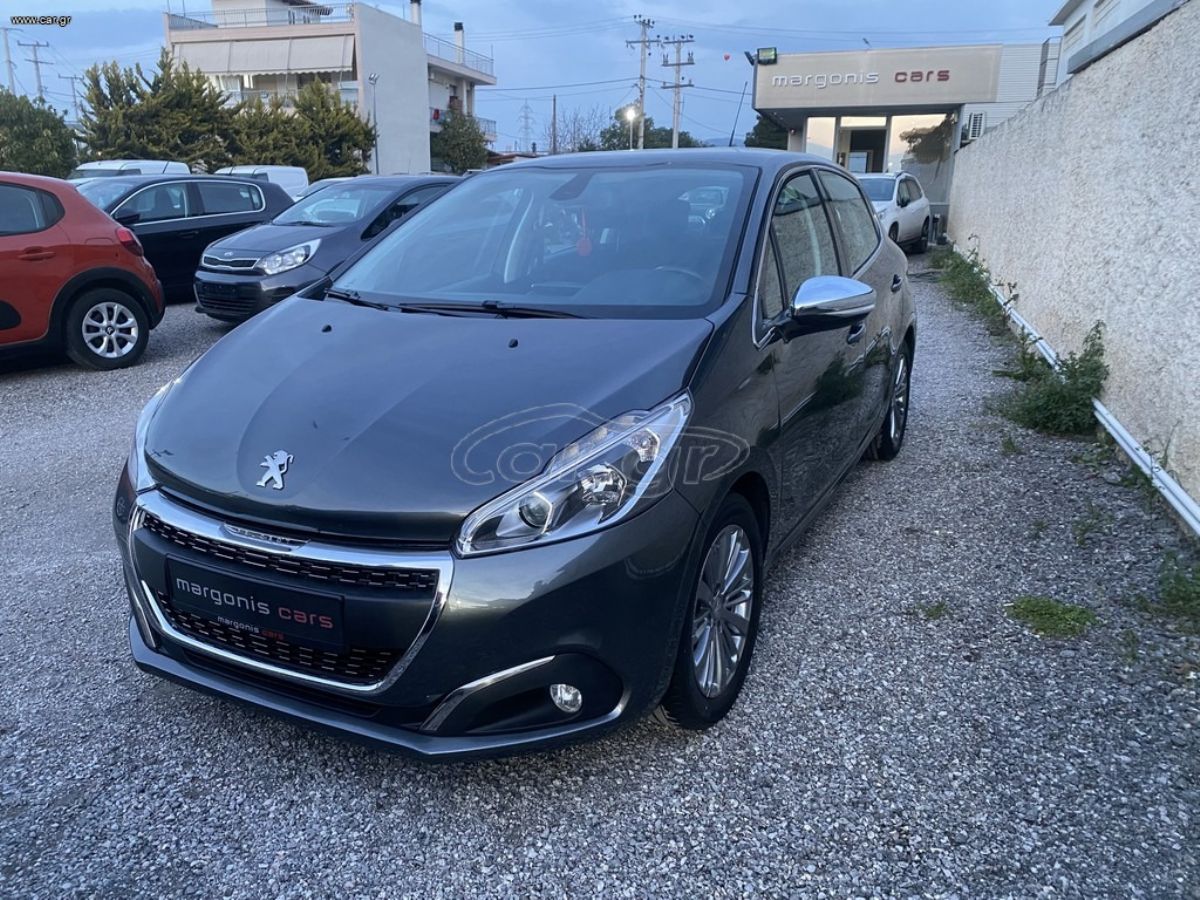 PEUGEOT 208 2016