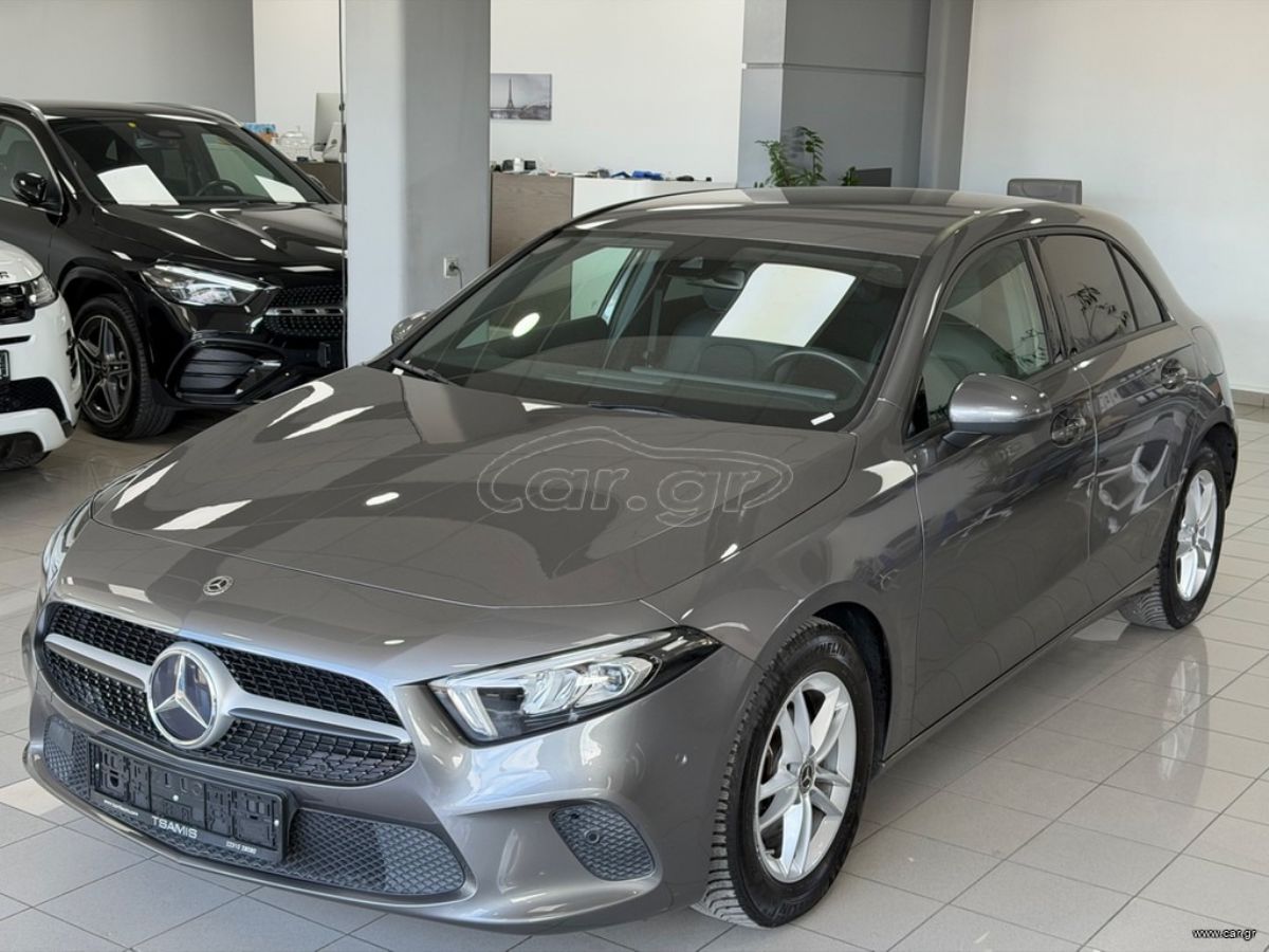 MERCEDES A180 2020