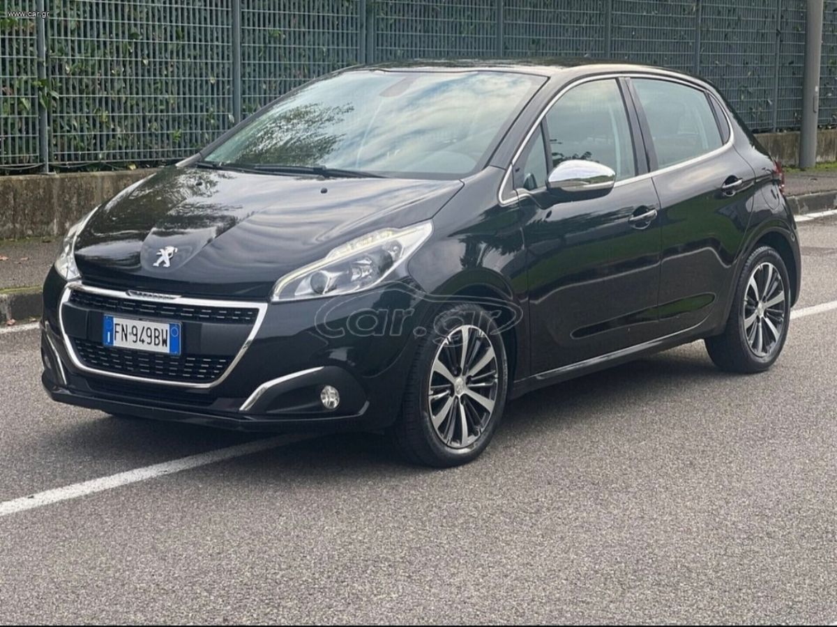 PEUGEOT 208 2019