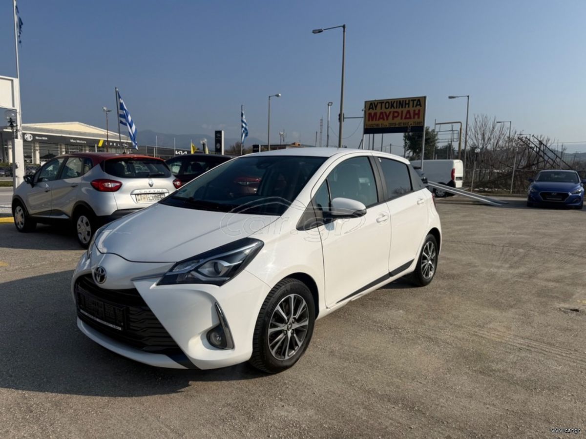 TOYOTA YARIS 2020