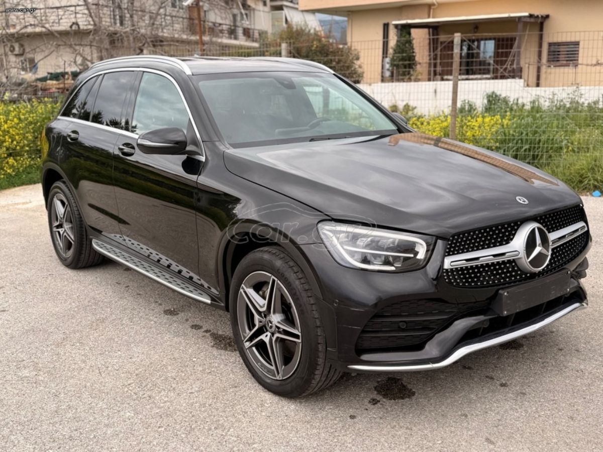 MERCEDES GLC 300 2022
