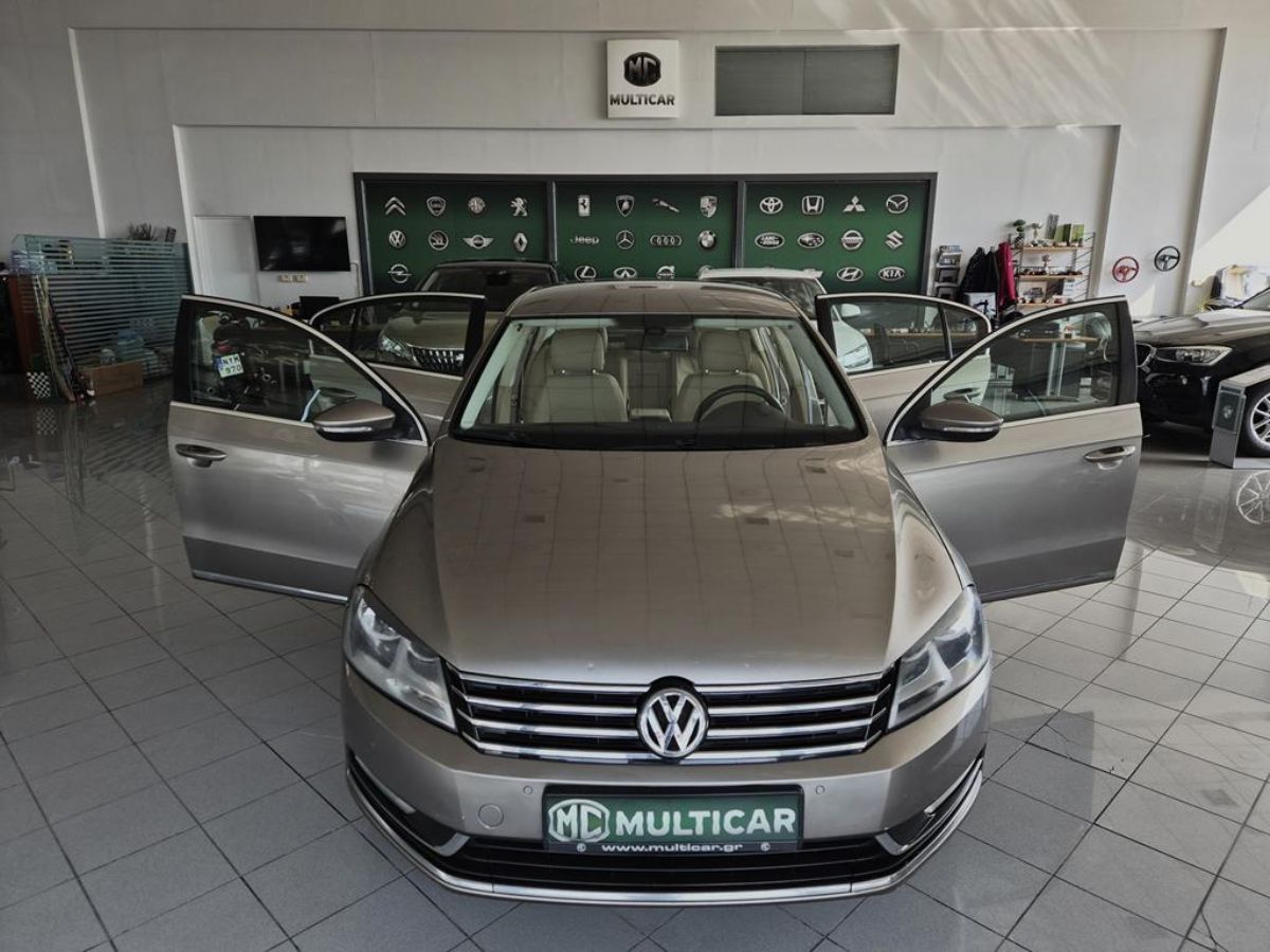 VW PASSAT 2012