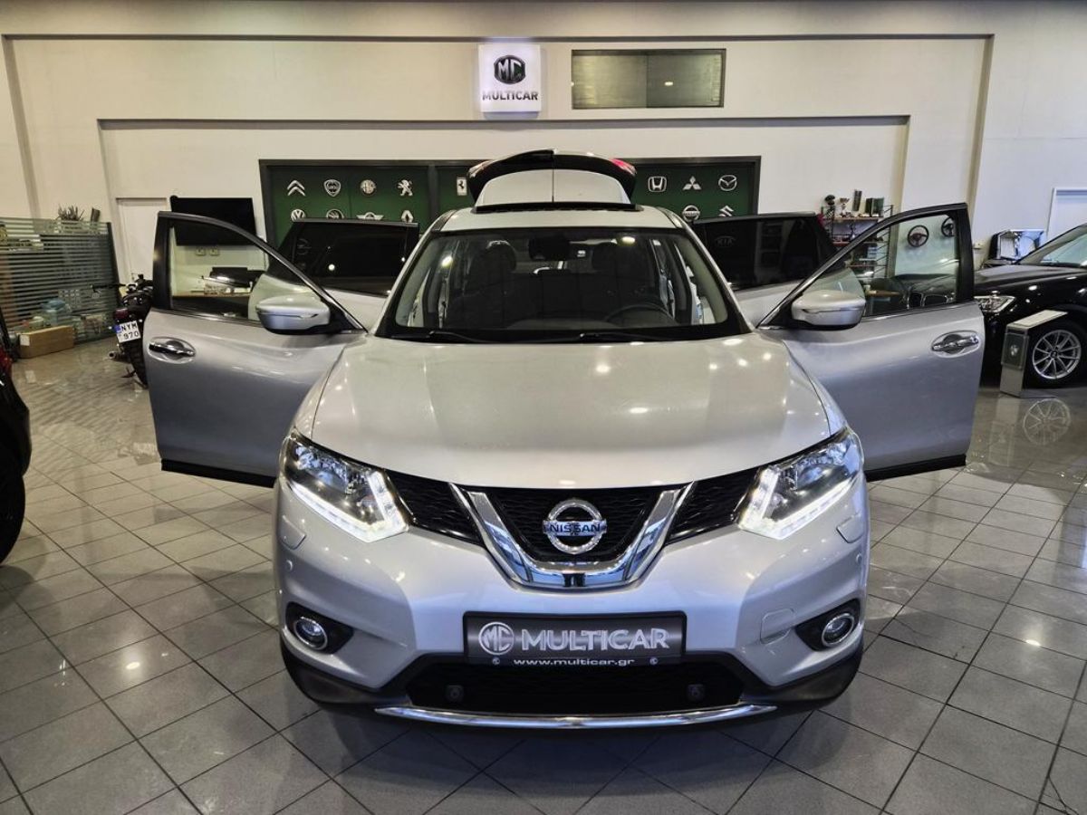 NISSAN X-TRAIL 2015