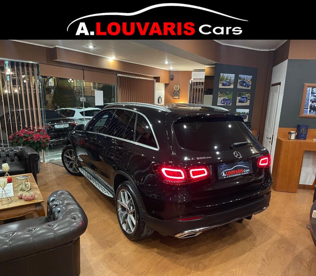 MERCEDES GLC 300 2022