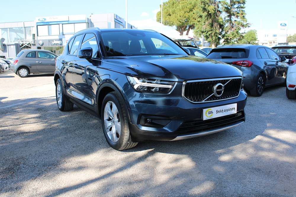 VOLVO XC 40 2020