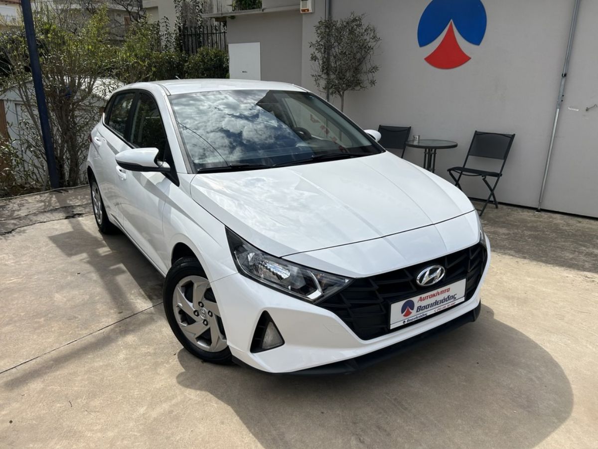 HYUNDAI i20 2023