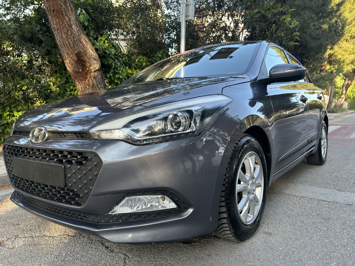 HYUNDAI i20 2017