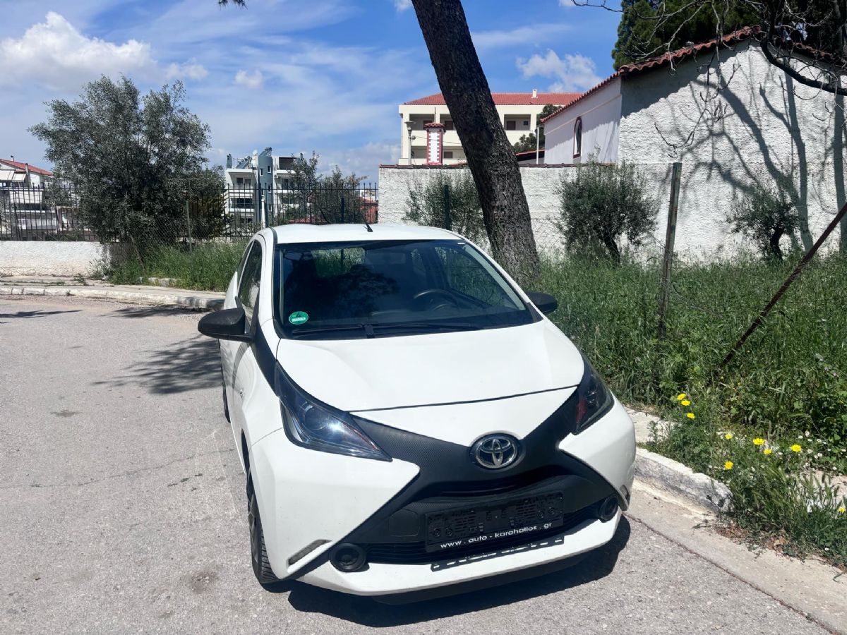 TOYOTA AYGO 2015