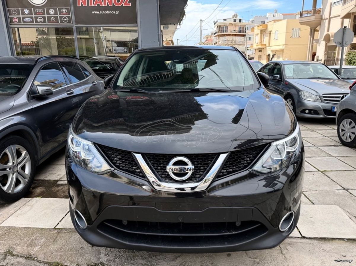 NISSAN QASHQAI 2015