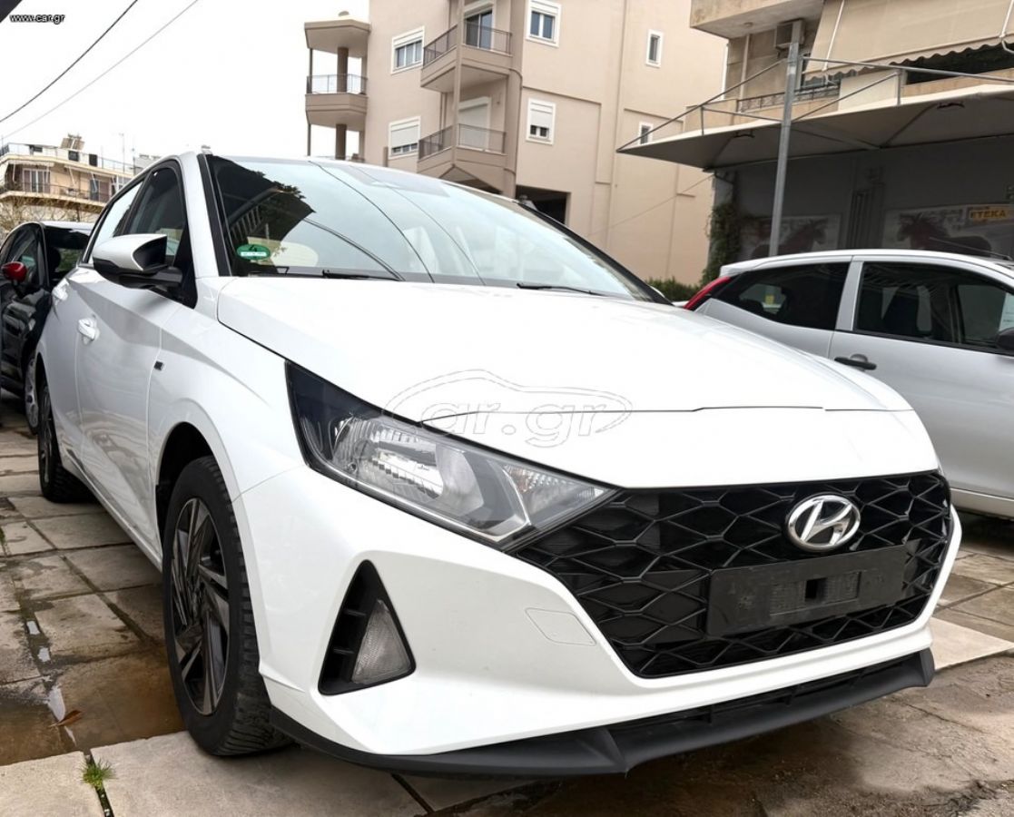 HYUNDAI i20 2021