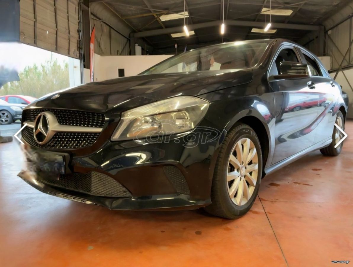 MERCEDES A180 2017