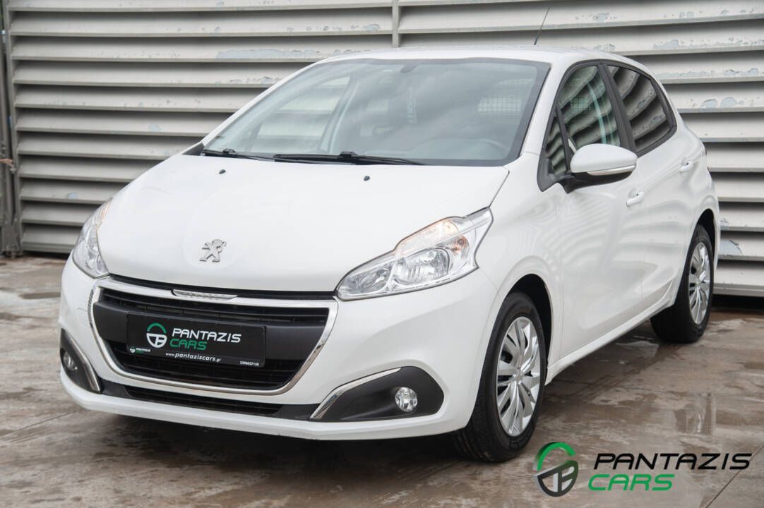 PEUGEOT 208 2020