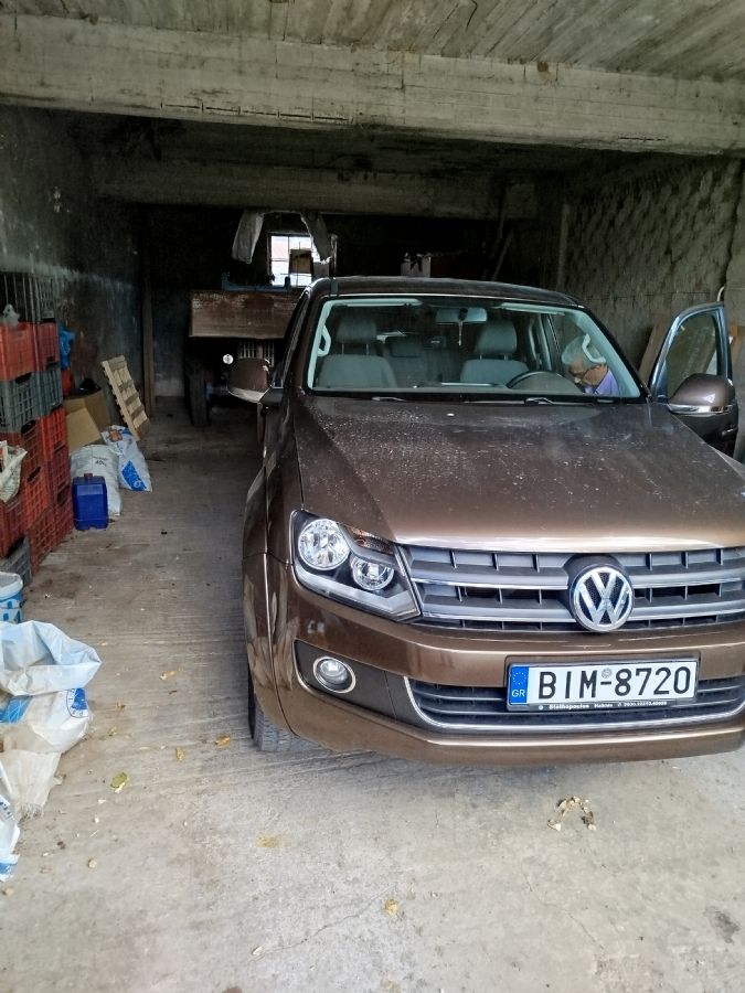 VW AMAROK 2011