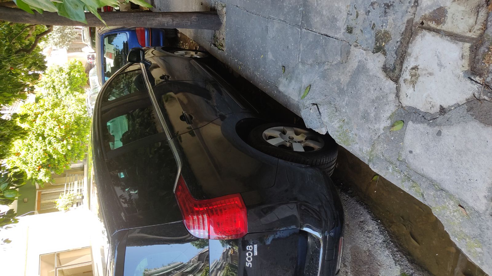 PEUGEOT 5008 2014