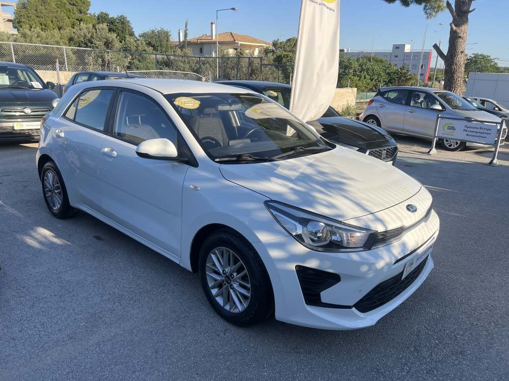 KIA RIO 2021