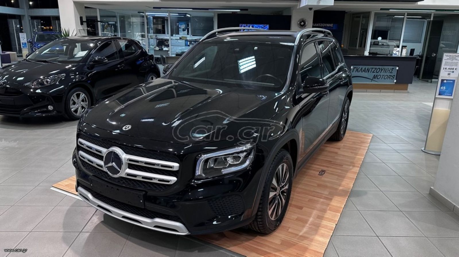 MERCEDES GLB 200 2022
