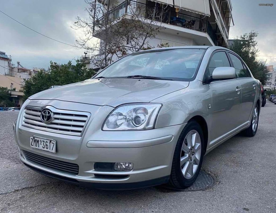 TOYOTA AVENSIS 2003