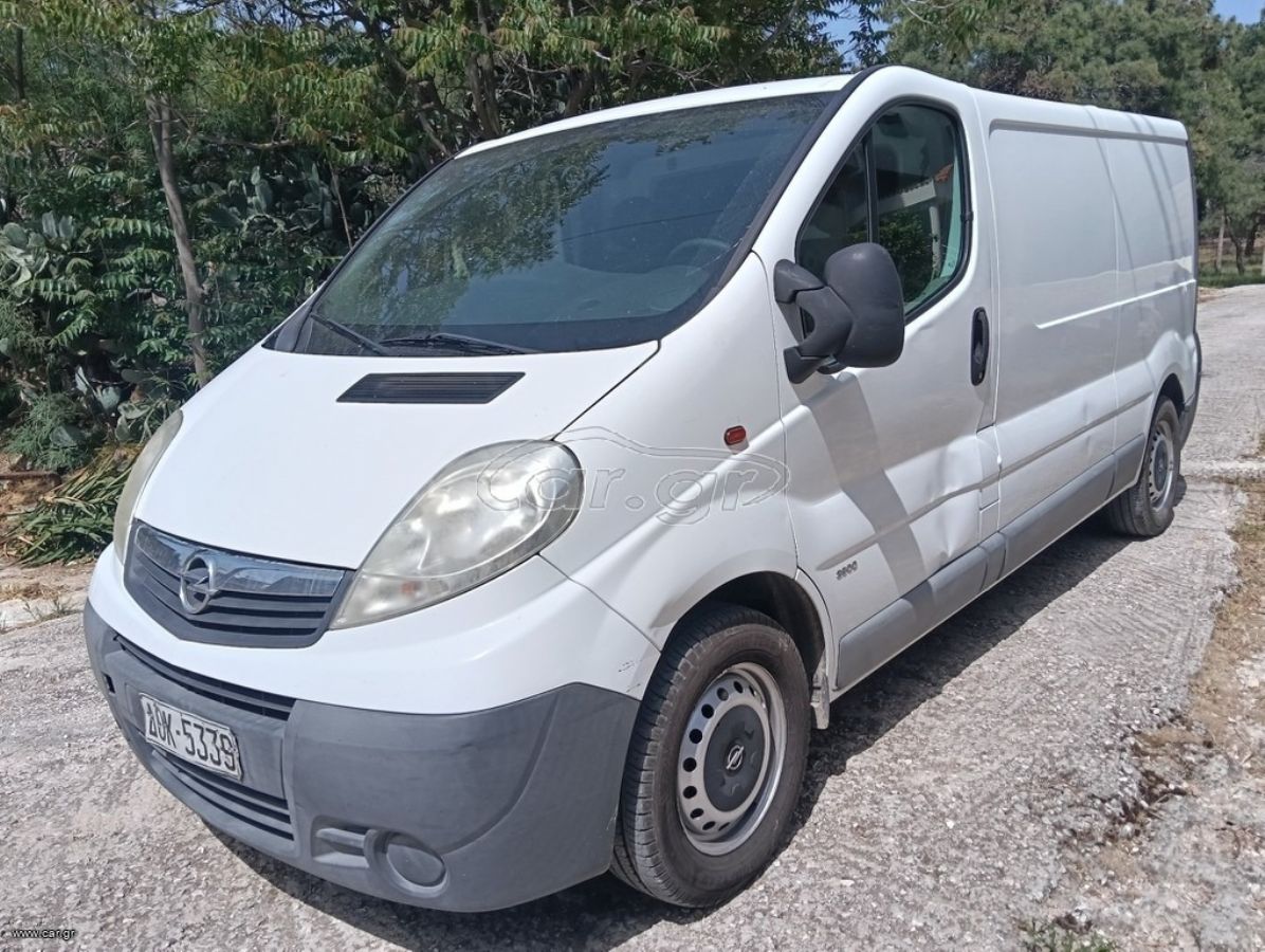 OPEL VIVARO 2014