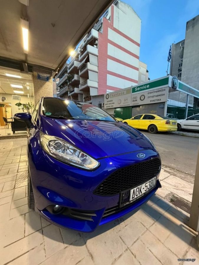 FORD FIESTA 2015