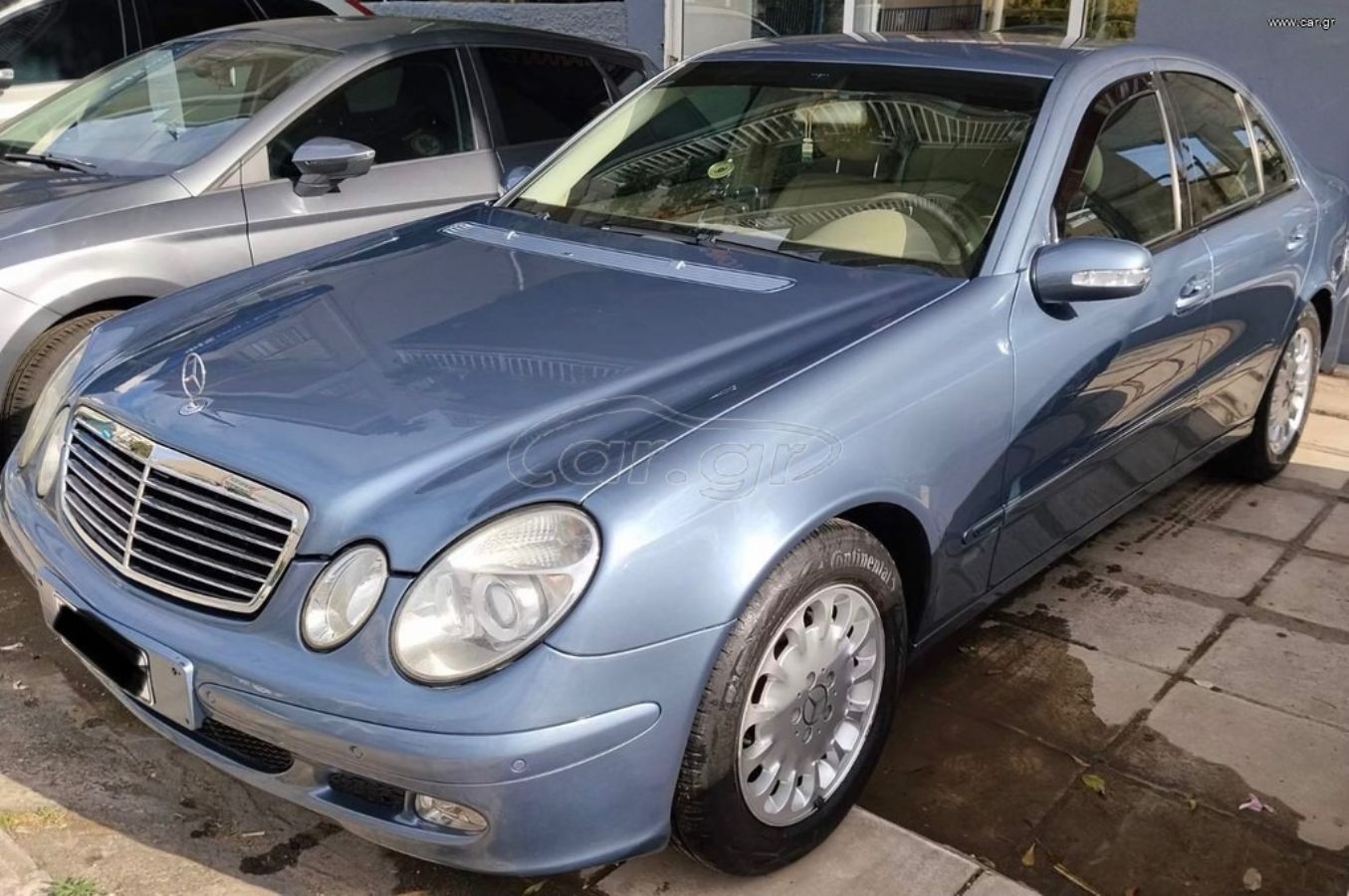 MERCEDES E200 2004