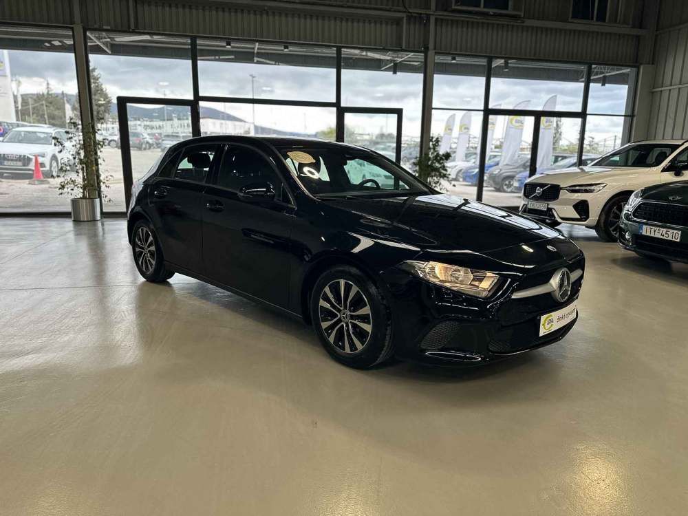 MERCEDES A160 2021