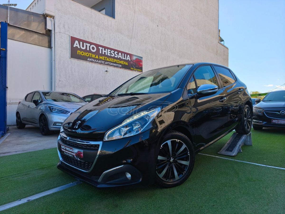 PEUGEOT 208 2019