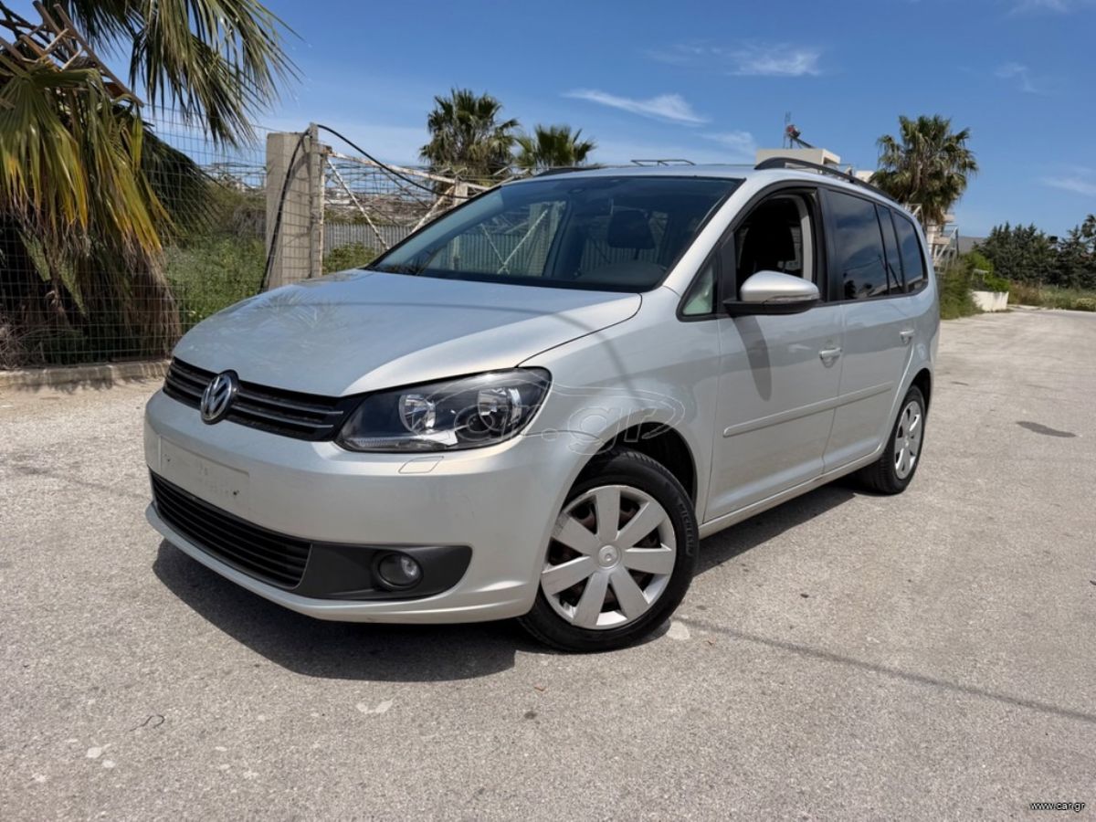 VW TOURAN 2012