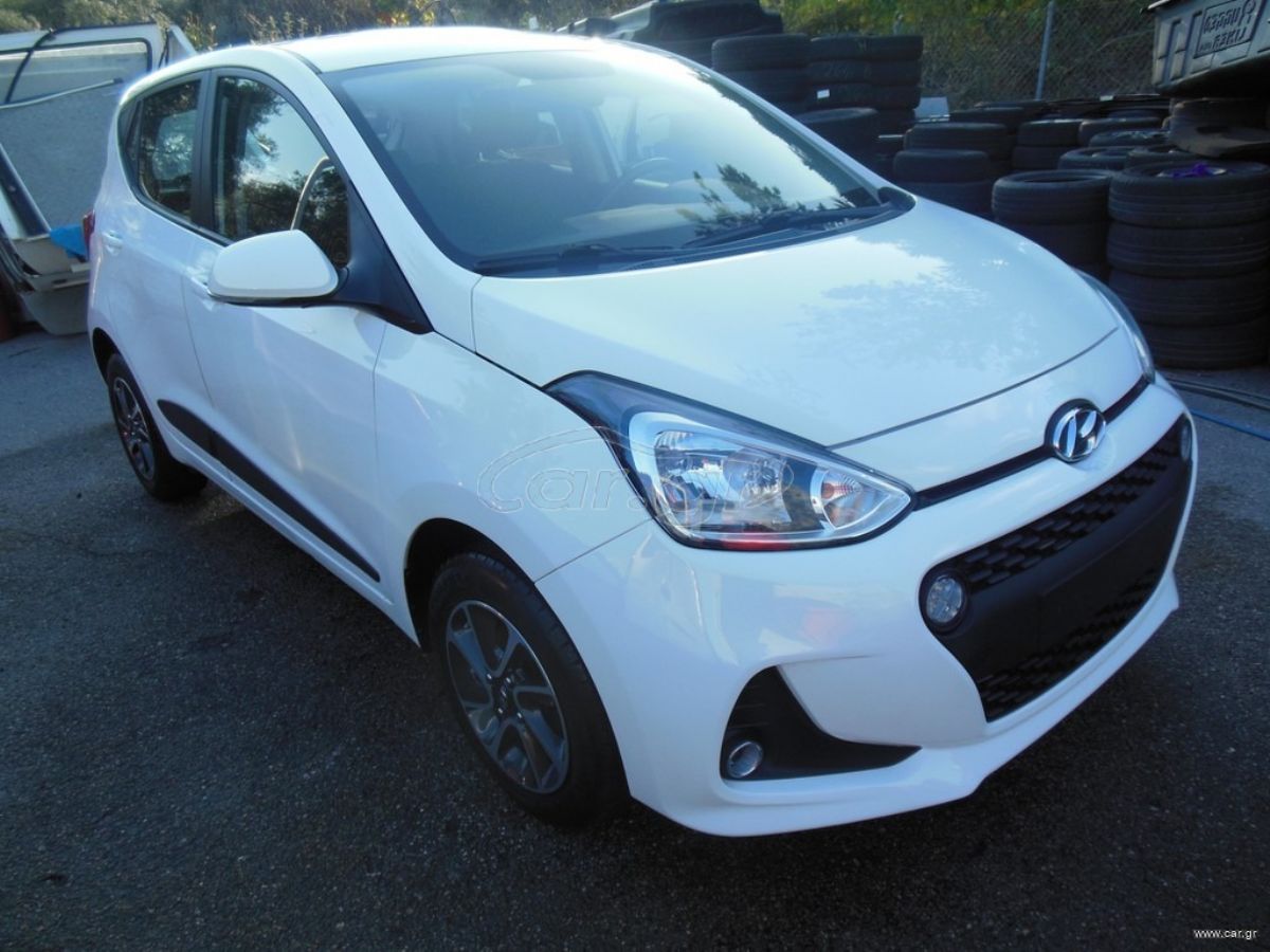 HYUNDAI i10 2017