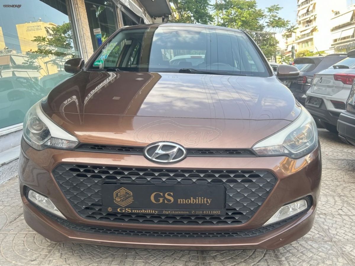 HYUNDAI i20 2015