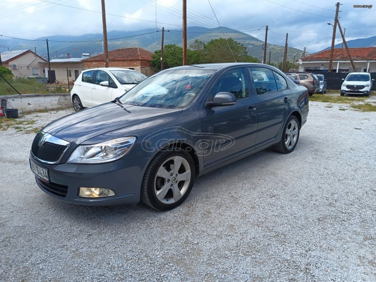 SKODA OCTAVIA 2012