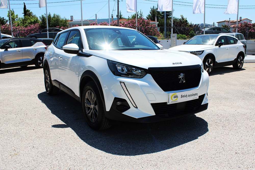 PEUGEOT 2008 2021