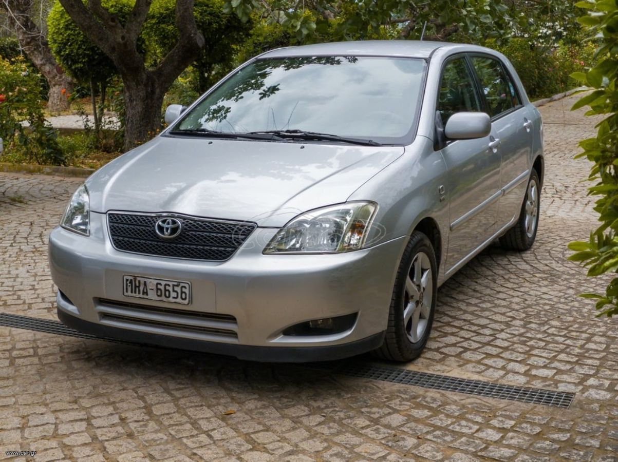 TOYOTA COROLLA 2004