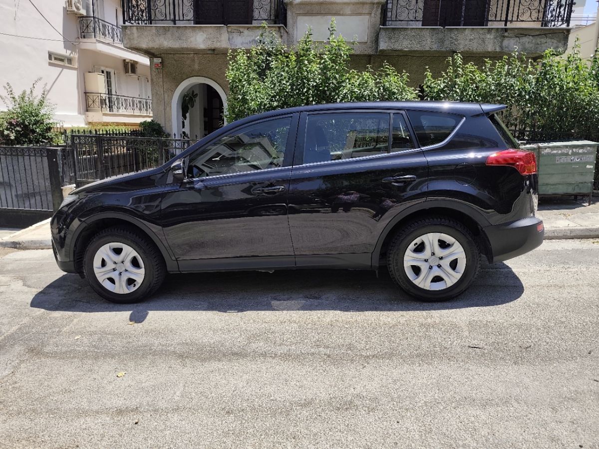 TOYOTA RAV4 2013