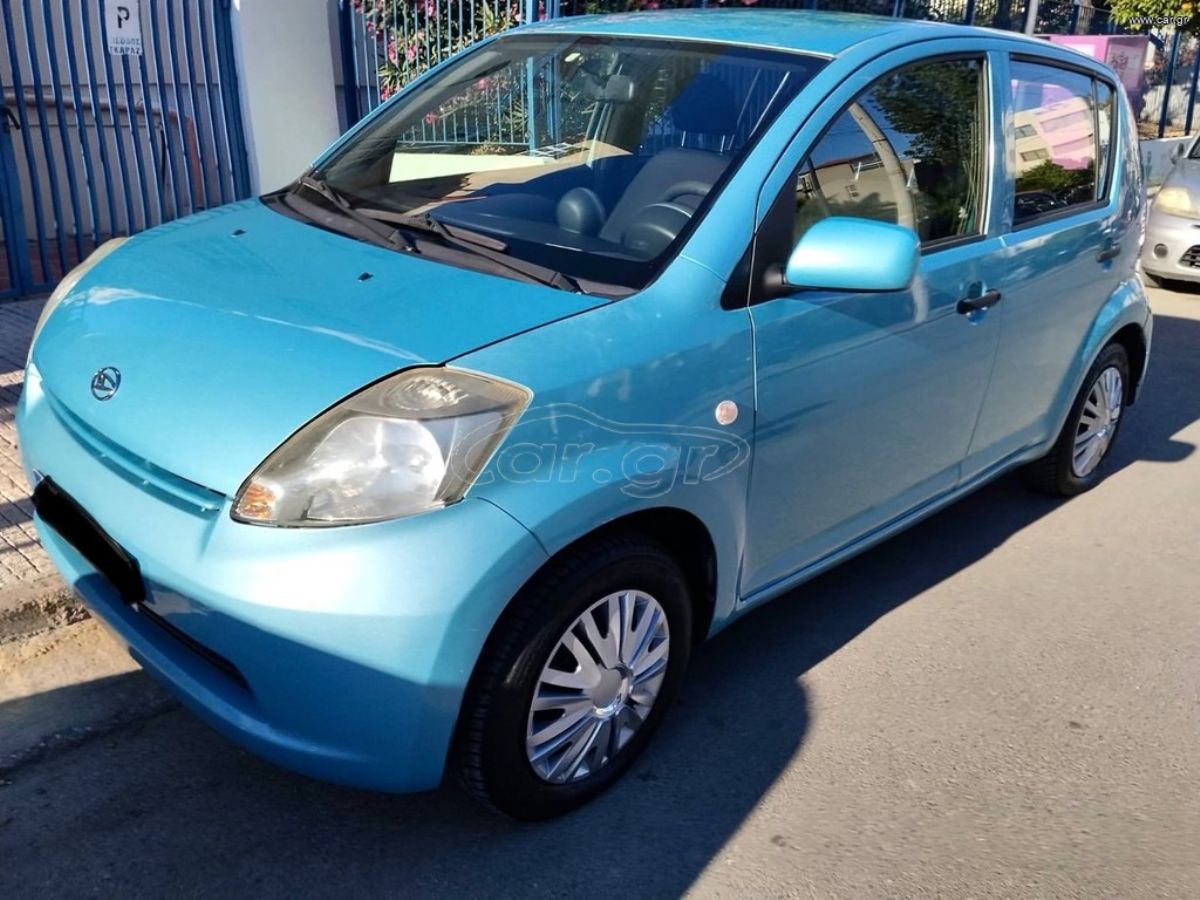 DAIHATSU SIRION 2006